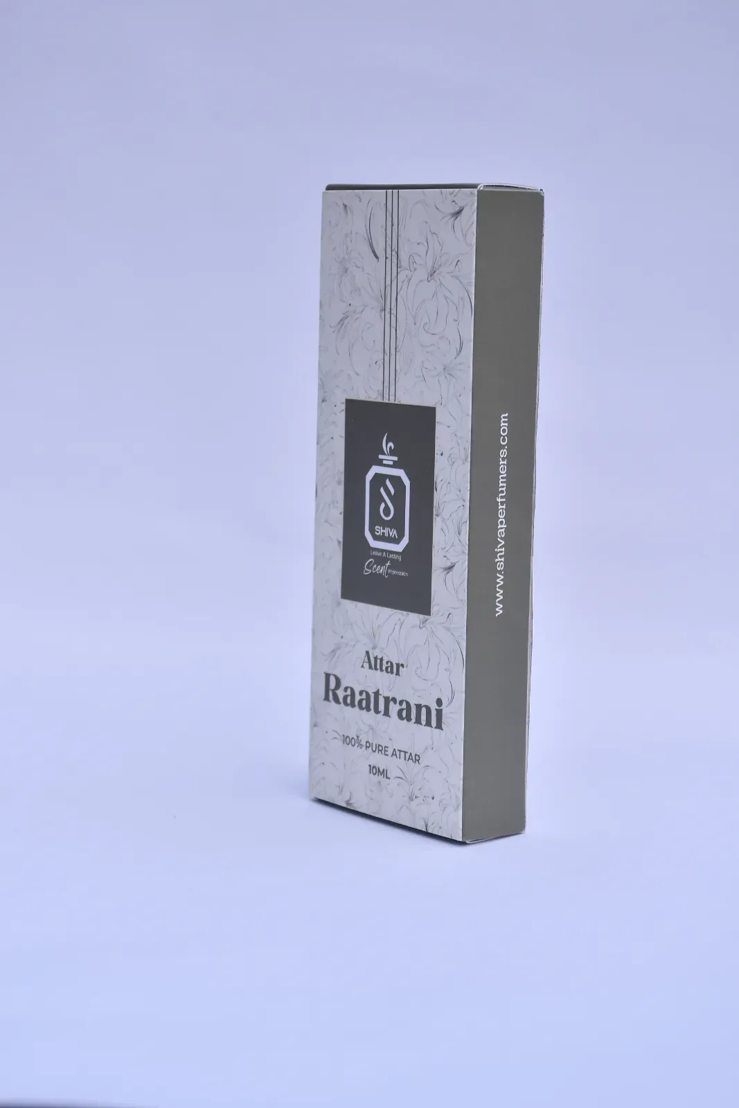 {"id":62,"product_id":23,"image":"uploads\/products\/original\/75085d16-688b-4b4e-aa25-69f60c1a78f7.webp","thumbnail":"uploads\/products\/thumb\/75085d16-688b-4b4e-aa25-69f60c1a78f7.webp","sort_order":1,"is_primary":false,"alt_text":"ATTAR RATRANI","created_at":"2026-08-01T08:47:56.000000Z","updated_at":"2026-08-01T08:47:56.000000Z"}